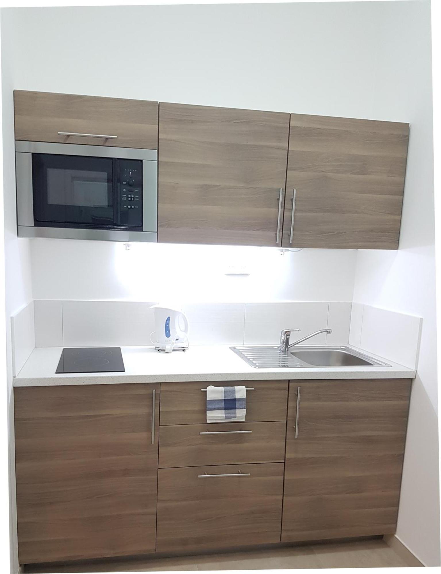 Finnem Rentals Florenc Прага Екстериор снимка