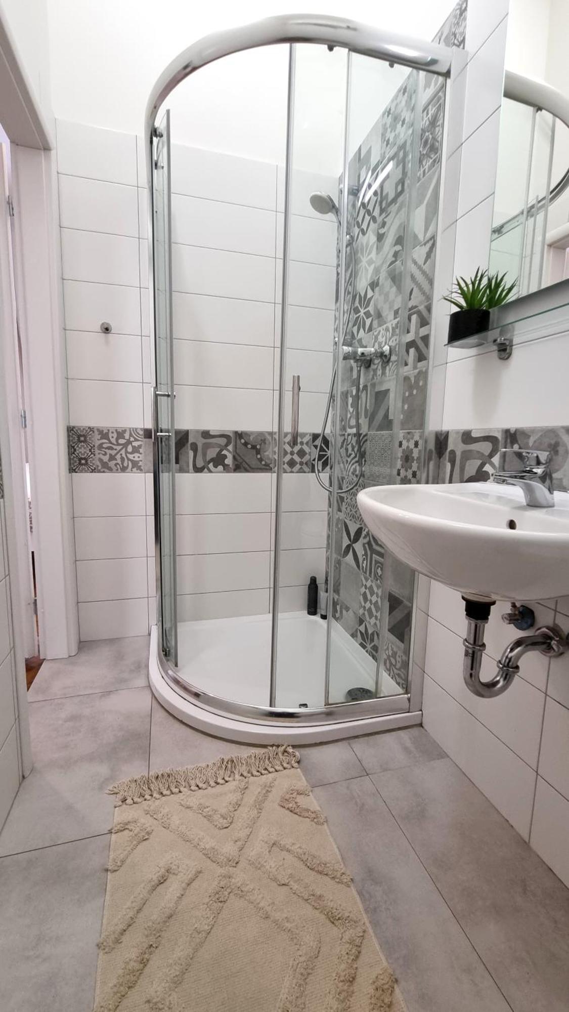 Finnem Rentals Florenc Прага Стая снимка